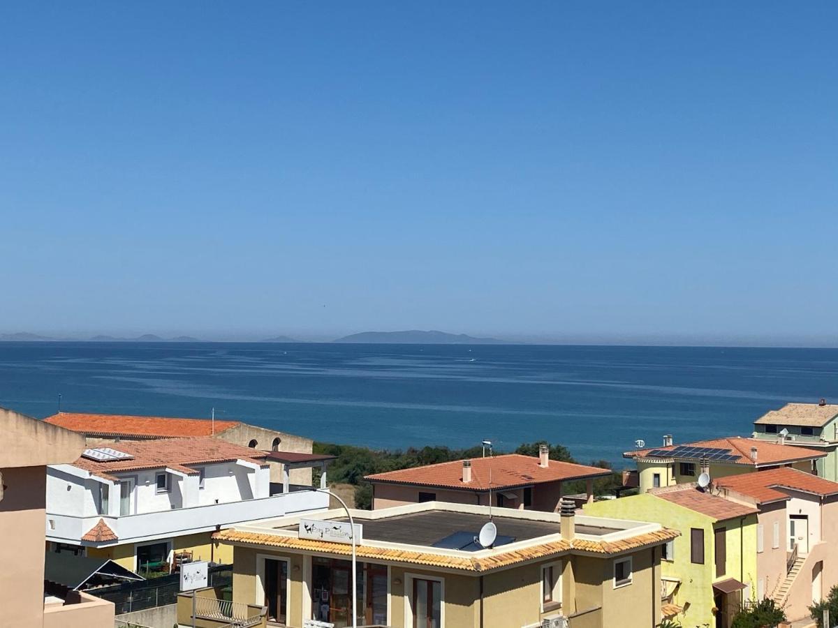 Casa Vacanze Il Grecale-A Pochi Passi Dal Mare Lägenhet Castelsardo Exteriör bild
