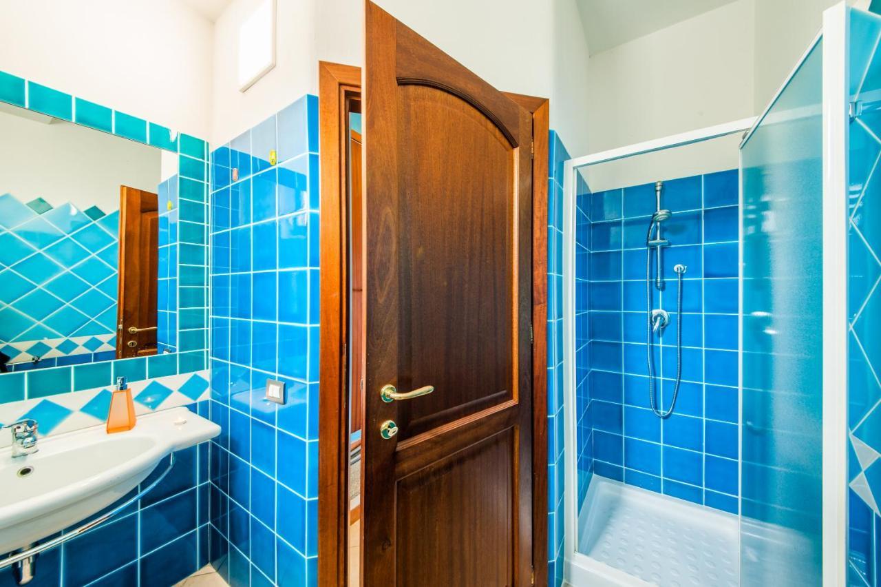 Casa Vacanze Il Grecale-A Pochi Passi Dal Mare Lägenhet Castelsardo Exteriör bild